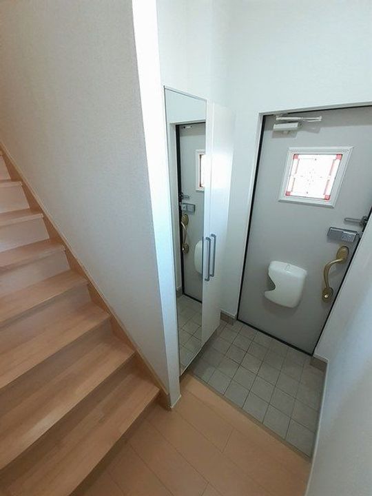 埼玉県深谷市岡2(アパート)の賃貸物件の玄関