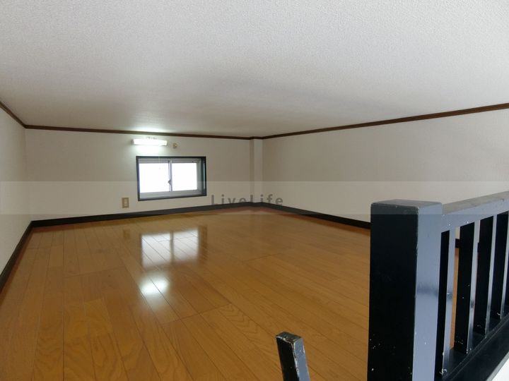 CLEVER(クレーバー)の内装