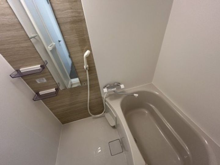 ジーメゾン伊勢原高森の風呂