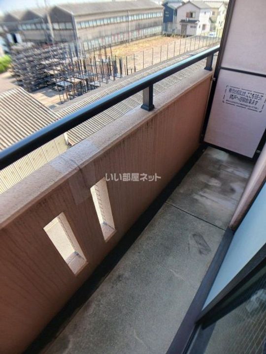 イリゼの内装