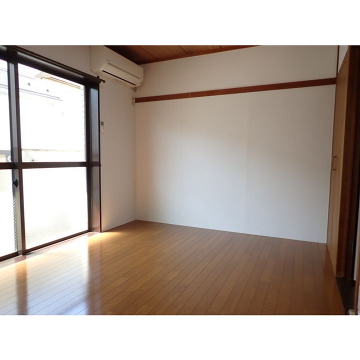 KENハイムの居間