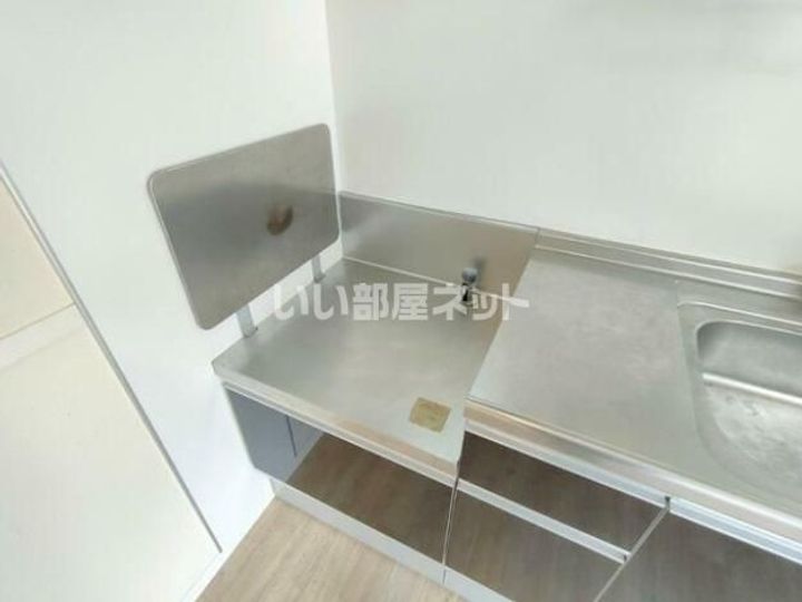 YANAKA・IIのキッチン