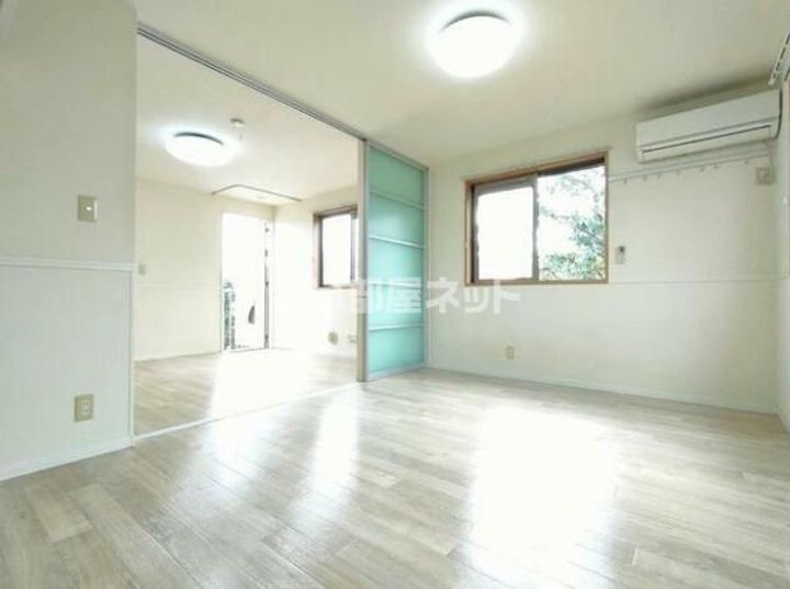 YANAKA・IIの内装