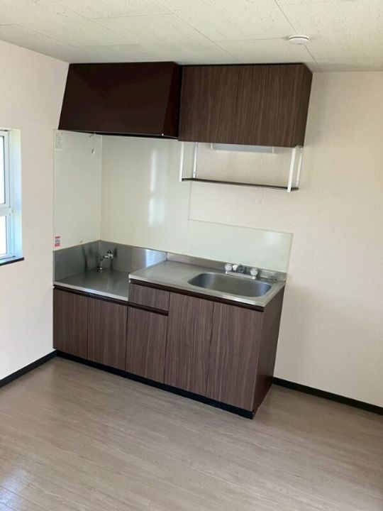 アーバン本庄Aのキッチン