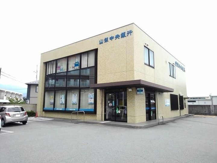 リヴェールカーサの周辺