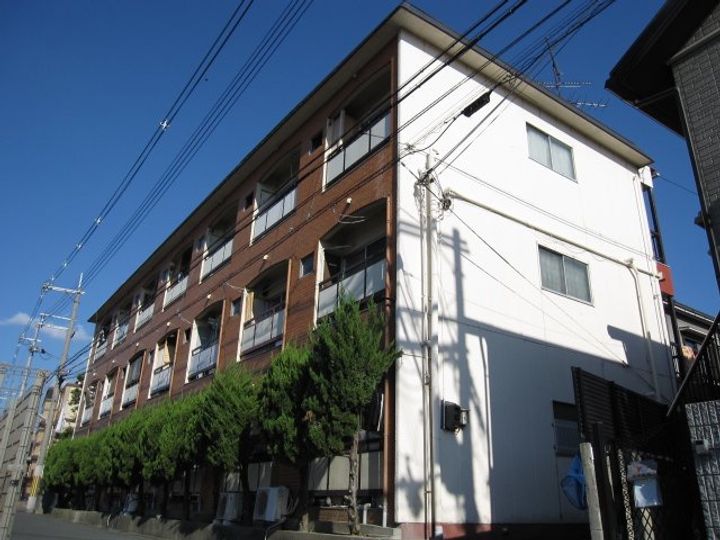 グリーンハイツの外観