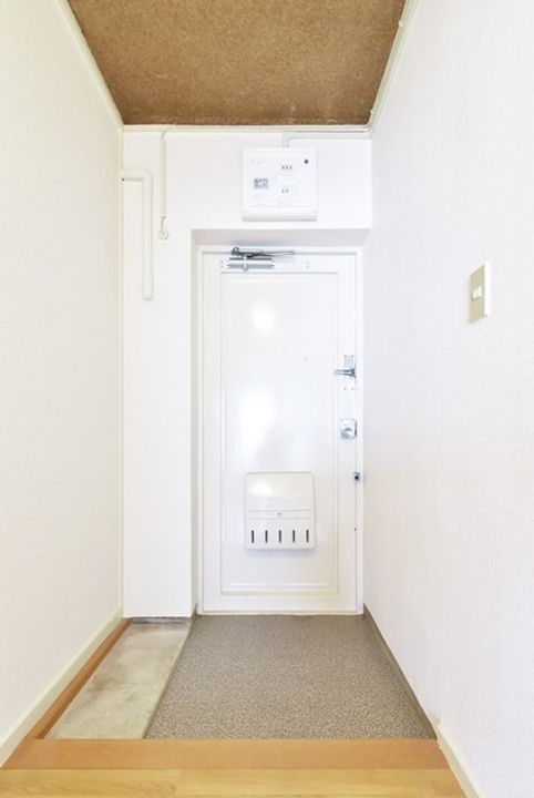 UR中央台の玄関