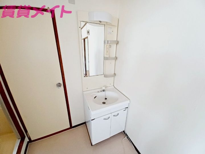 水谷アパートの内装
