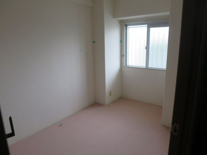 サーパス楽々園の内装