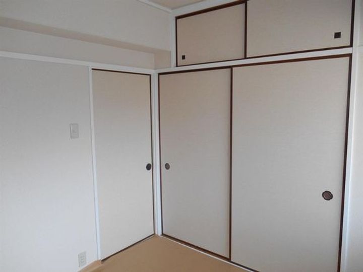 オルセーメゾン山川C棟の内装
