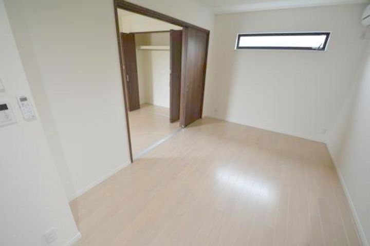 H-maison東花園の居間