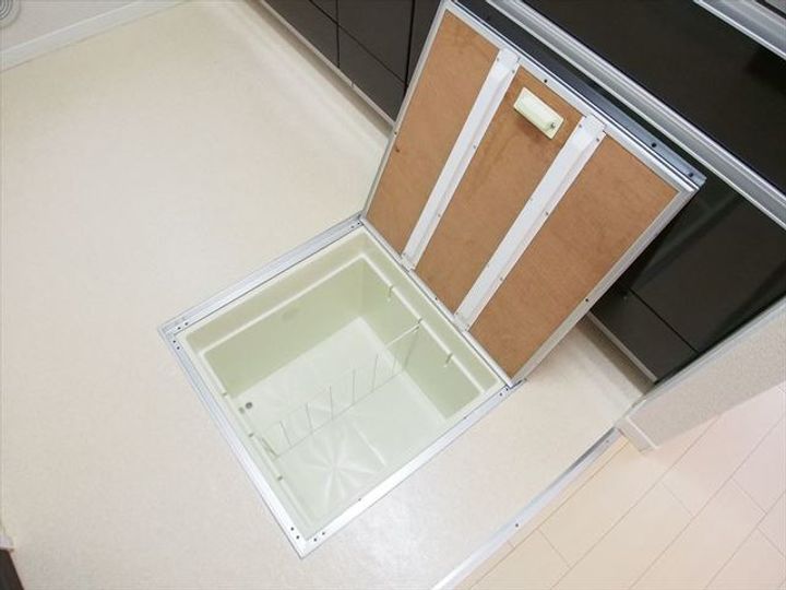 セレッソAの内装