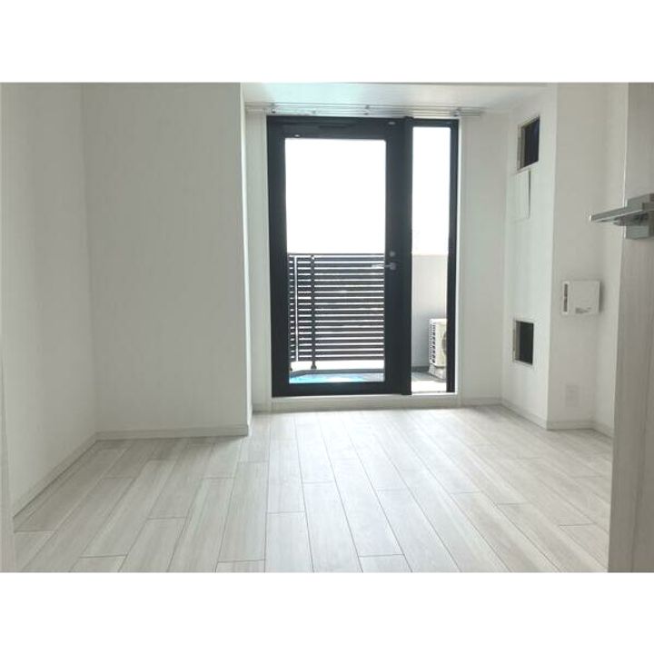 S-RESIDENCE都島Luxの居間