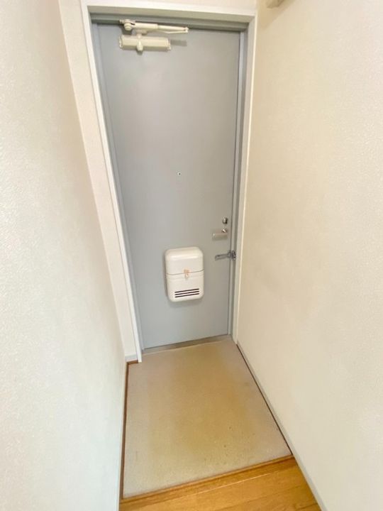 オリーブ桜川の玄関