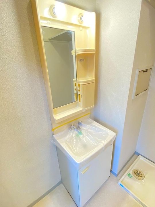 オリーブ桜川の内装