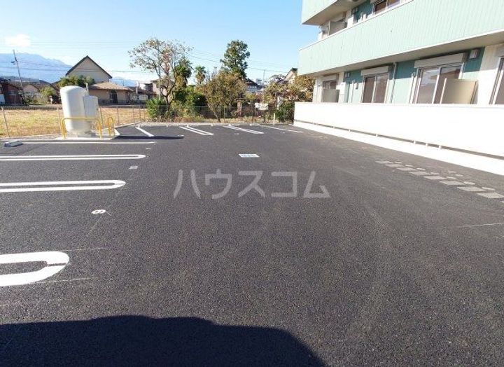 山梨県甲府市国母8(アパート)の賃貸物件の地図