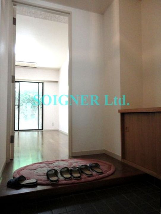 フィラ・ディ・カンピの玄関