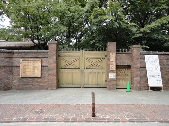 フィラ・ディ・カンピの周辺