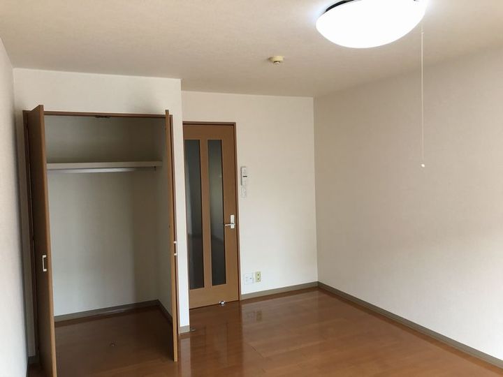 オレンジコートの内装