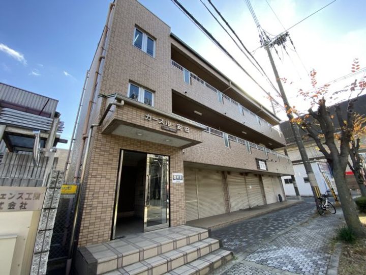 カースル安田の外観
