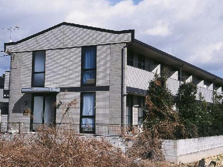 レオパレスMITAの外観