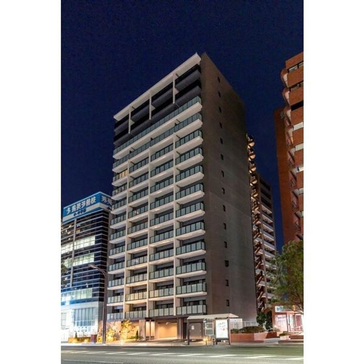 レジディア仙台北四番丁プレイスの外観