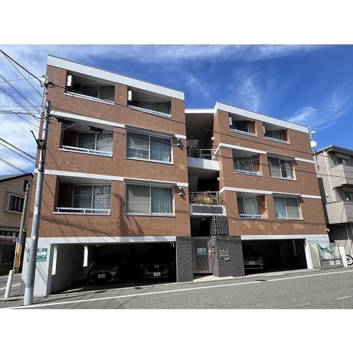 五本木アパートメンツの外観
