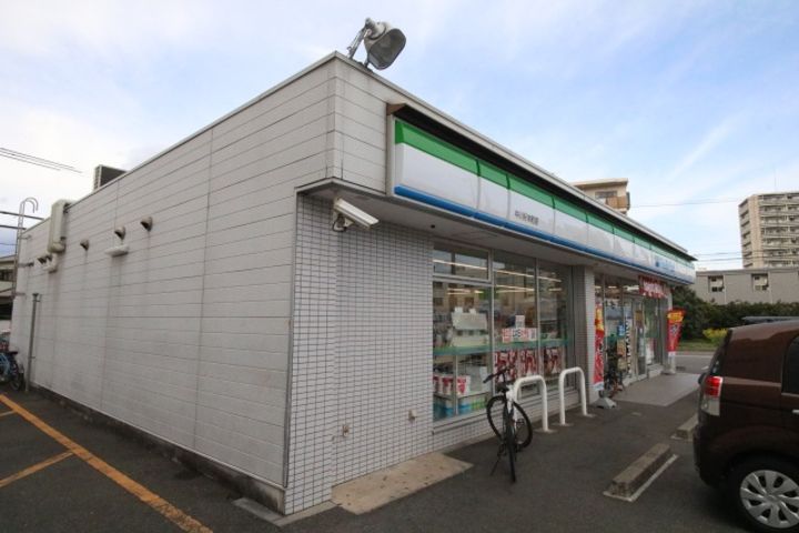 シェソワ蔦元の周辺