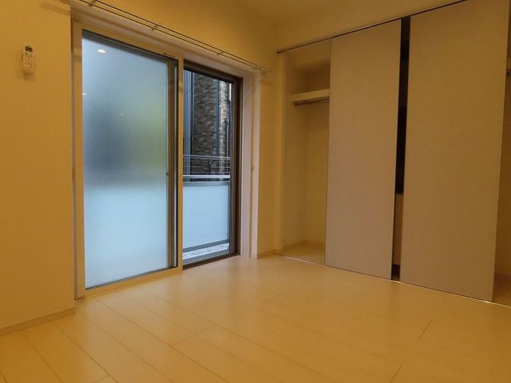 埼玉県さいたま市中央区下落合7(マンション)の賃貸物件の居間