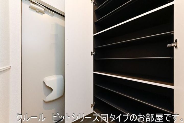 サンシャイン1の玄関