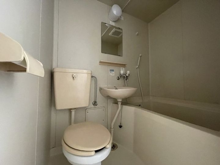 フローレス赤羽の内装