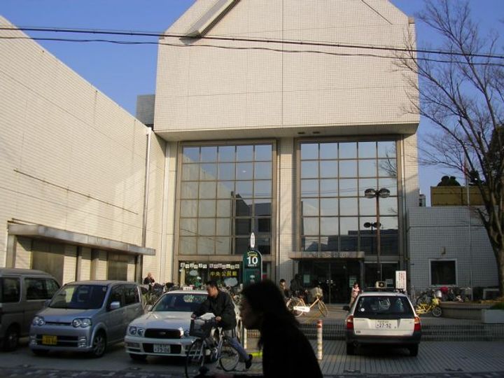 パールハイツ堀江の周辺