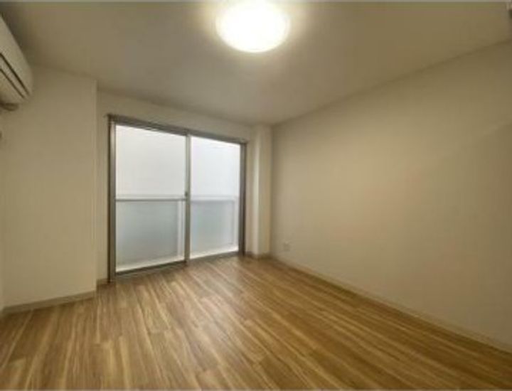 東京都世田谷区北沢2(マンション)の賃貸物件の居間