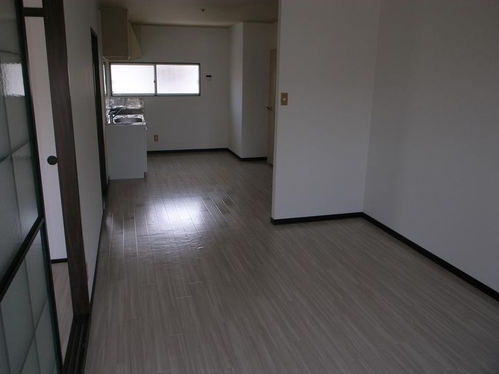 イーストタウンEの居間