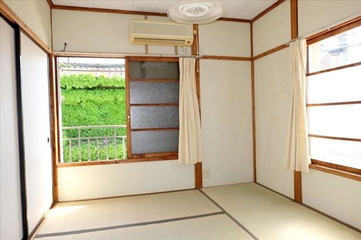 睦荘の内装