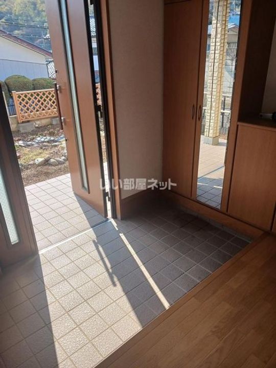 群馬県桐生市広沢町3(一戸建)の賃貸物件の玄関