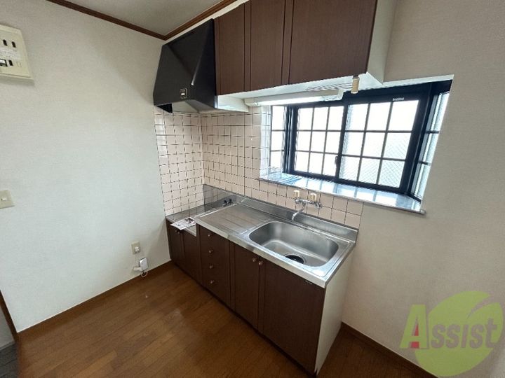 アルテック60のキッチン