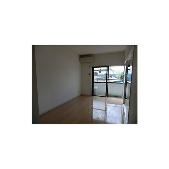 栃木県宇都宮市宝木町2(マンション)の賃貸物件の居間