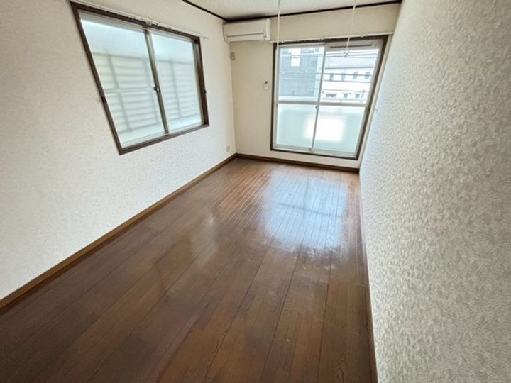 シャトレフェアリーの居間