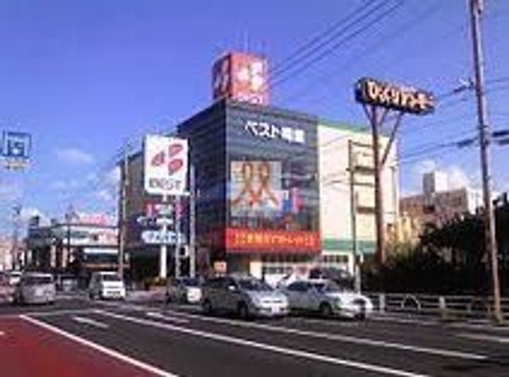 スクーデリアの周辺