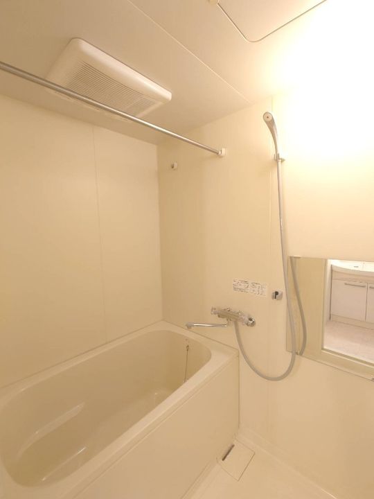 大阪府堺市北区東三国ヶ丘町5(マンション)の賃貸物件の風呂