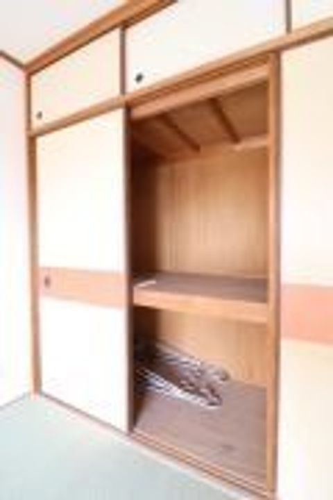 センチュリー三島の内装