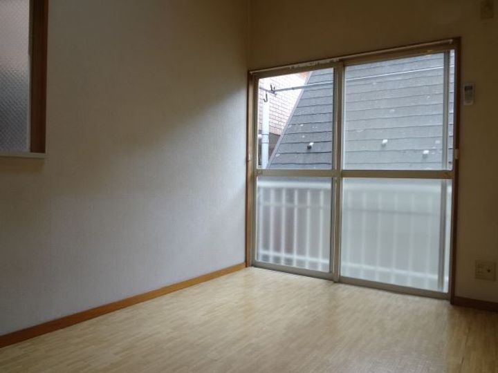 本町セブンハイムの居間