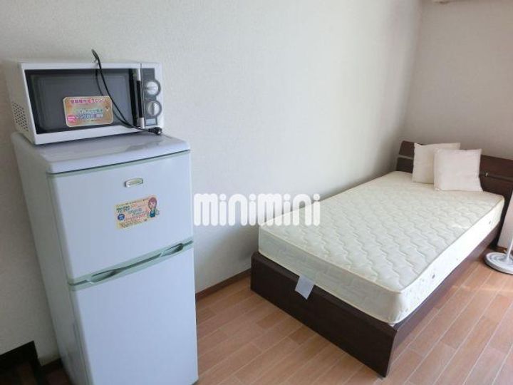 グランドゥール稲川IIの地図