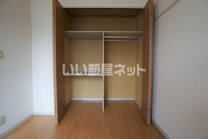 プレッセ山根Cの内装