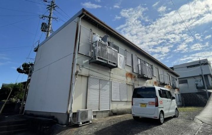 久富アパートの外観