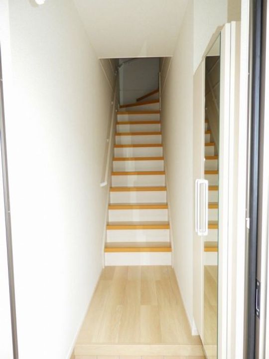 広島県廿日市市佐方(アパート)の賃貸物件の玄関