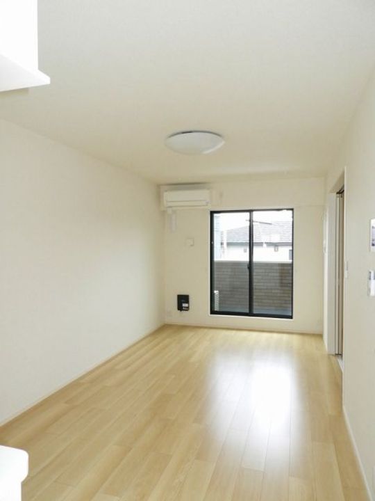 広島県廿日市市佐方(アパート)の賃貸物件の居間