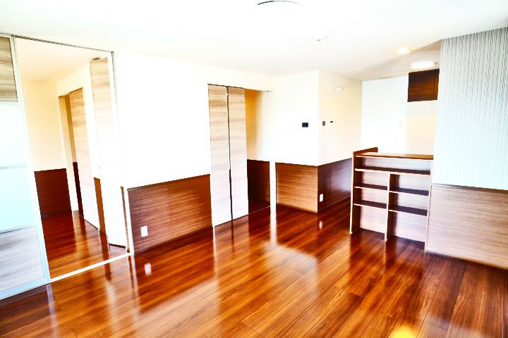 埼玉県吉川市中曽根2(アパート)の賃貸物件の居間