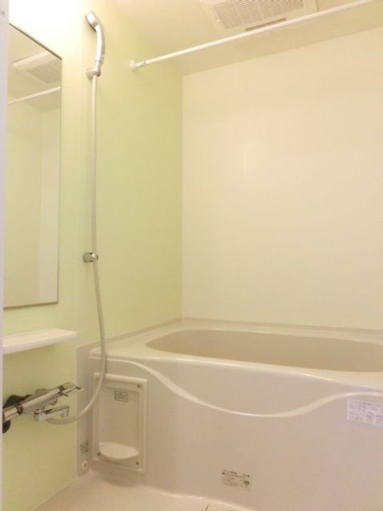 オリーブ・ハウスの風呂